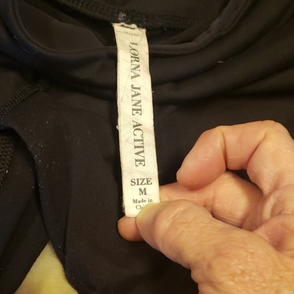 Lorna Jane Activewear Capri Leggings Ruched M - Picture 3 of 3